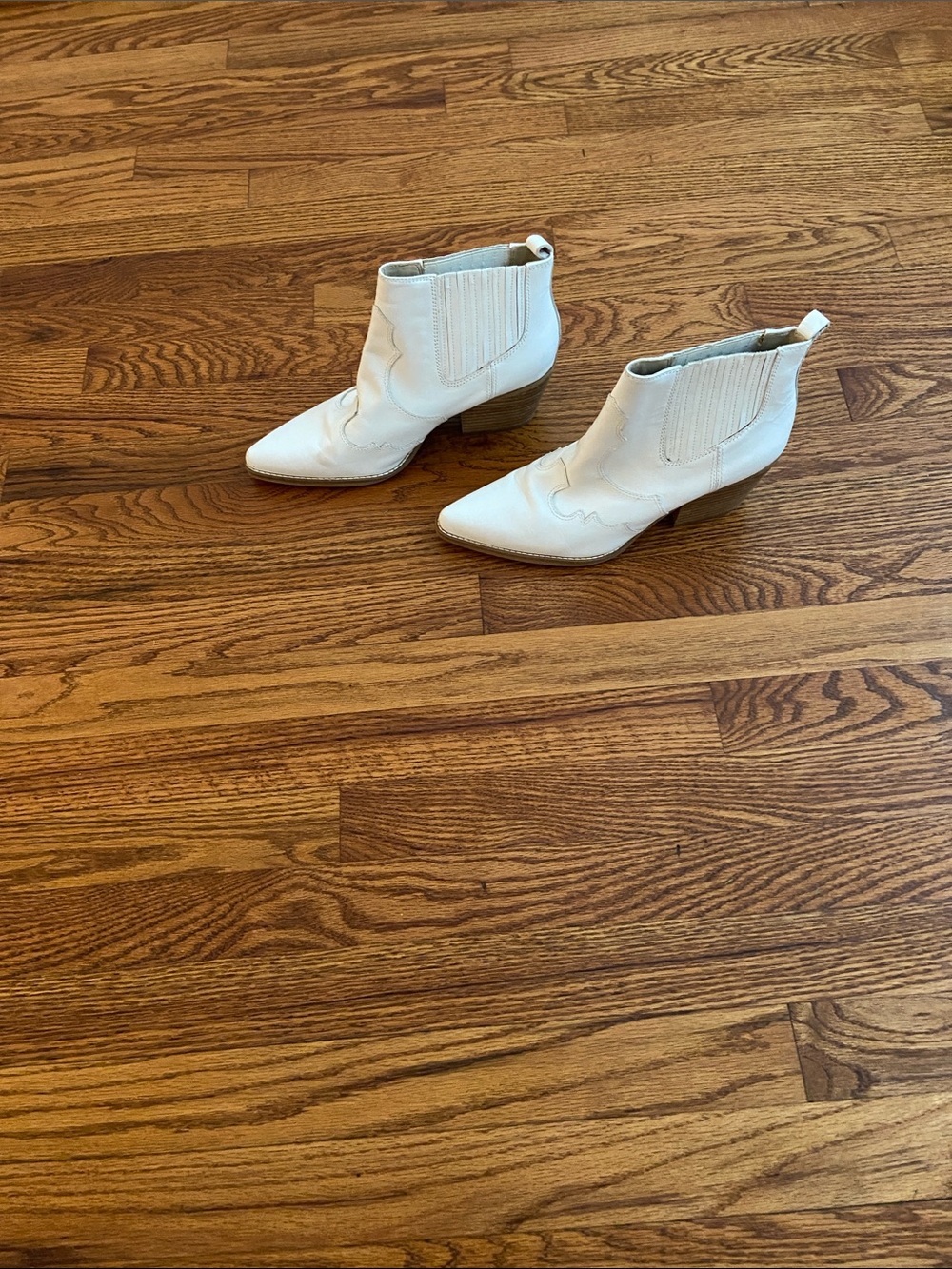 Sam Edelman White Pointed Toe Western Ankle Booties